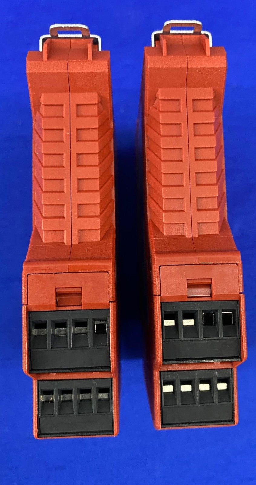 AB ALLEN BRADLEY GUARDMASTER® 440R-D23171 SER A MSR125HP SAFETY RELAY - QTY 2