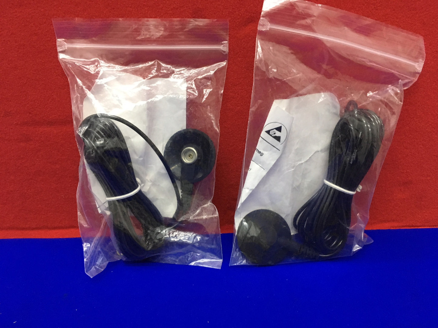 CANTIDAD 2 - 3M FGC151M-10 CABLES DE PUESTA A TIERRA PARA PISO DE 15' RESISTENCIA DE 1 MEG DE 10 MM