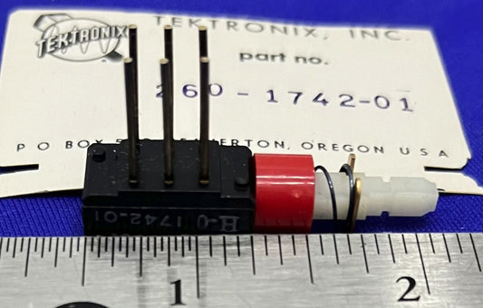TEKTRONIX 260-1742-01 - ITEM IS NEW IN OPENED ORIGINAL PACKAGE