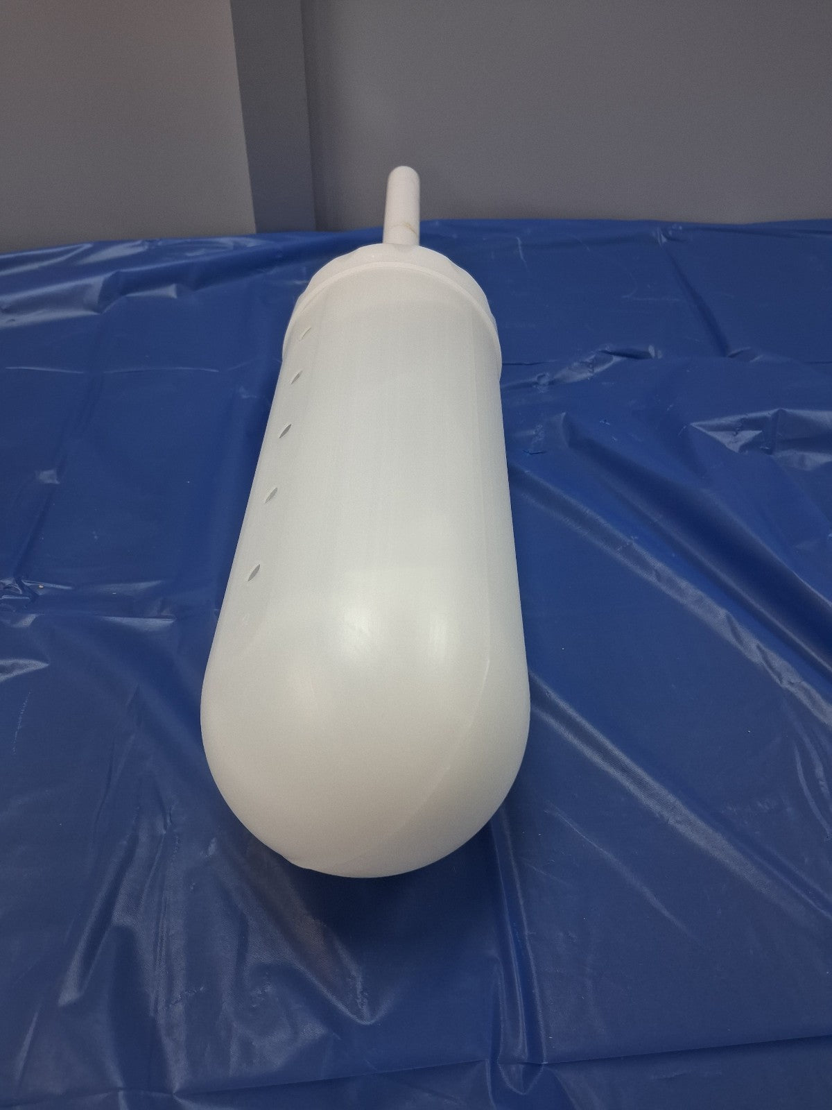 TRIPLE S 44246 FOAMCLEAN COUNTER MOUNT DISPENSING SYSTEM NEW