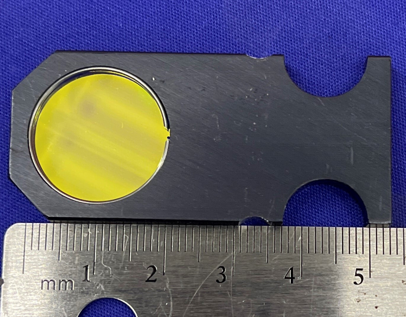 MICROSCOPE LENS BLUE FILTER WITH HOLDER MODEL 9544 UNSURE OF SIZE