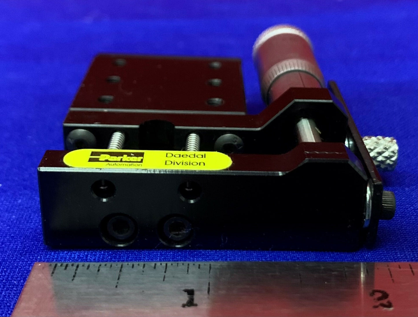 PARKER AUTOMATION M3952M MICROMÈTRE MÉTRIQUE À AXE UNIQUE À ENTRAÎNEMENT LATÉRAL