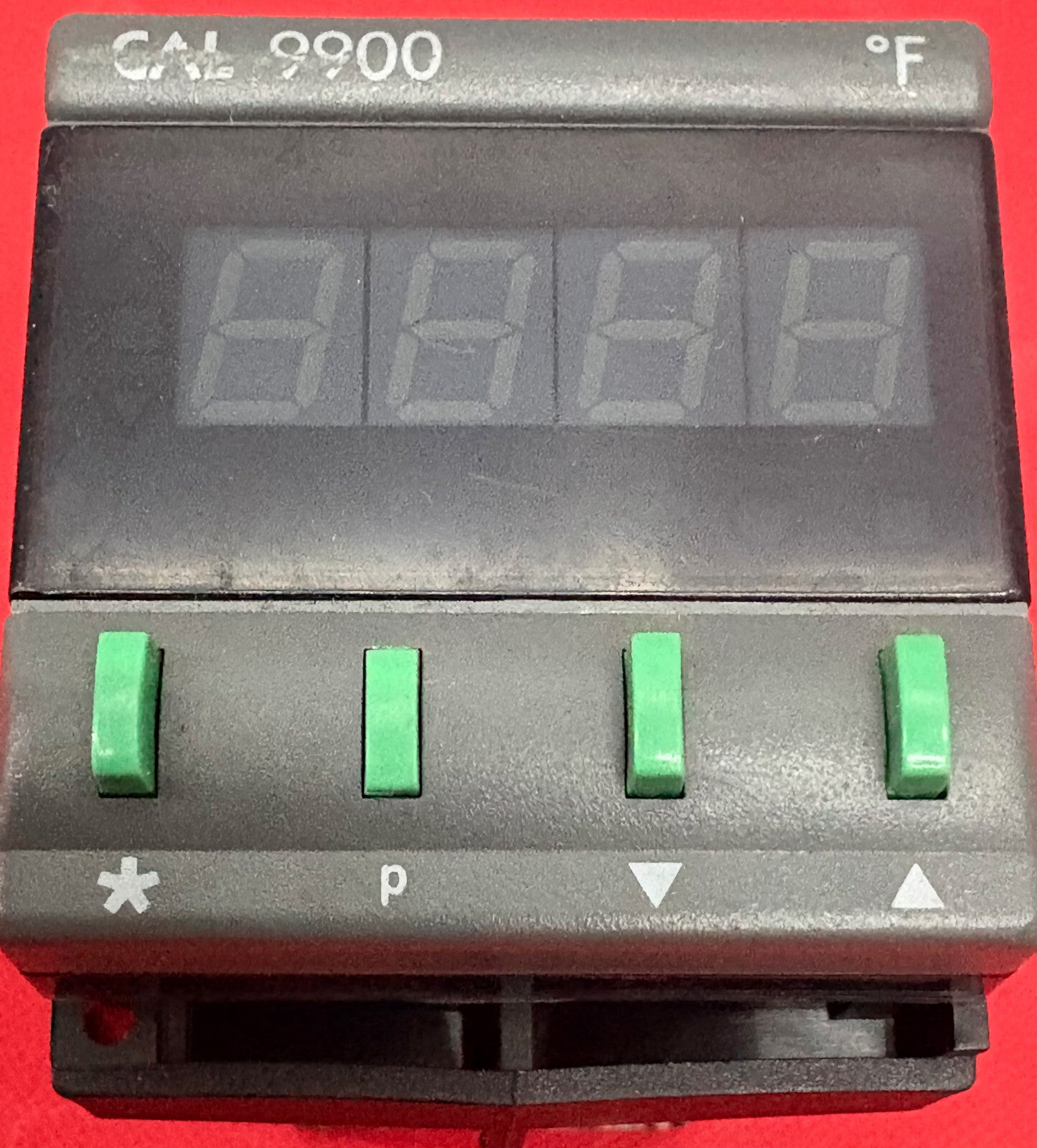 CAL CONTROLS 9900 / 992.11F TEMPERATURE CONTROLLER - FOR PARTS/REPAIR