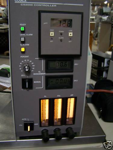 COSTAR CS-2000 GAS CONTROLLER O2 Zweikanal C02 & AIR Monitor für Inkubator