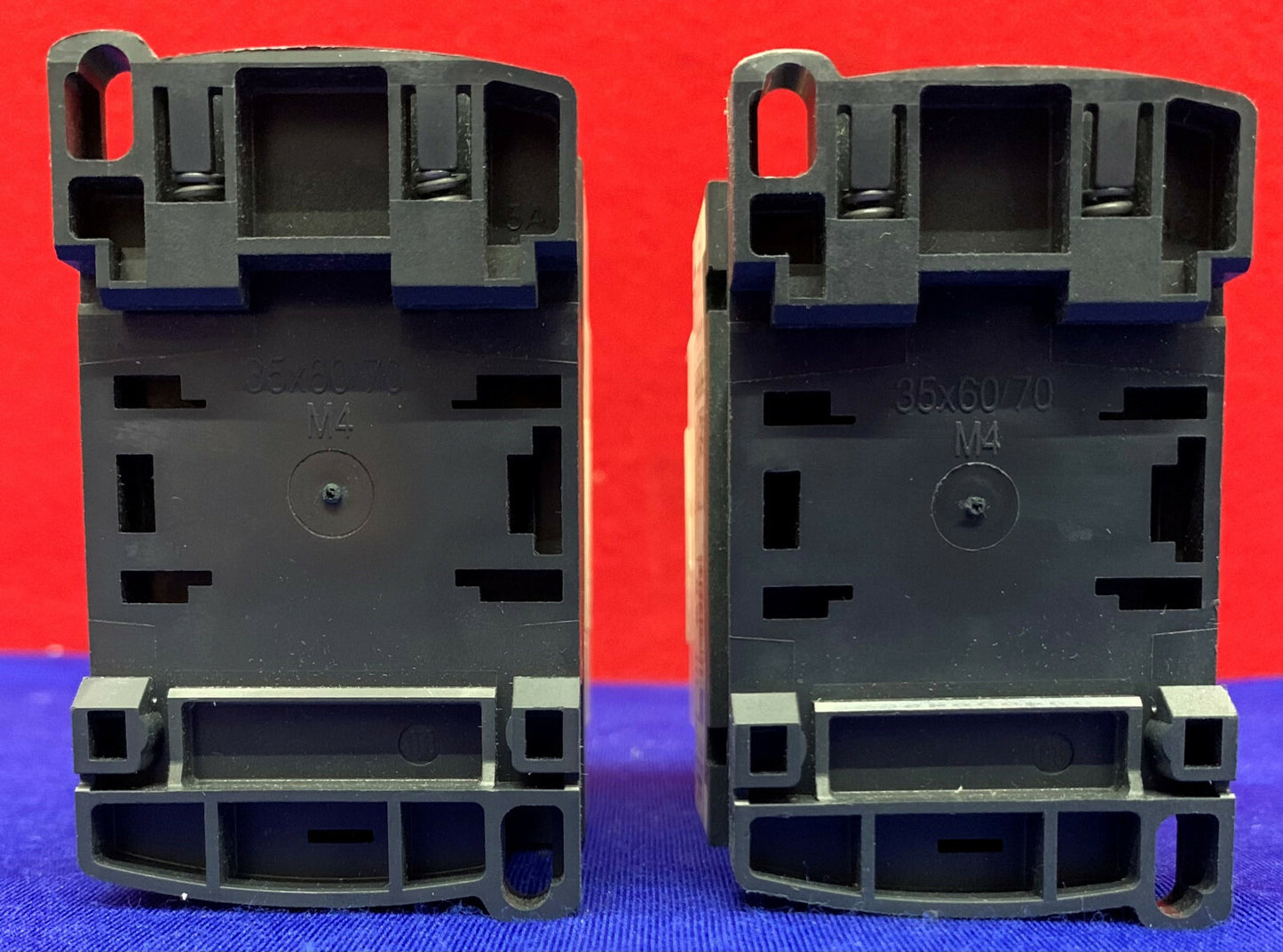 Lot von 2 Schneider Square D Telemecanique CAD50G7 Steuerrelais