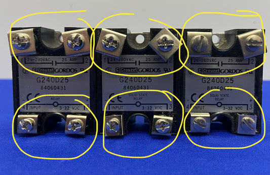 CRYDOM CROUZET GORDOS G240D25 84060431 ソリッドステートリレー - 1 ロット数量 3