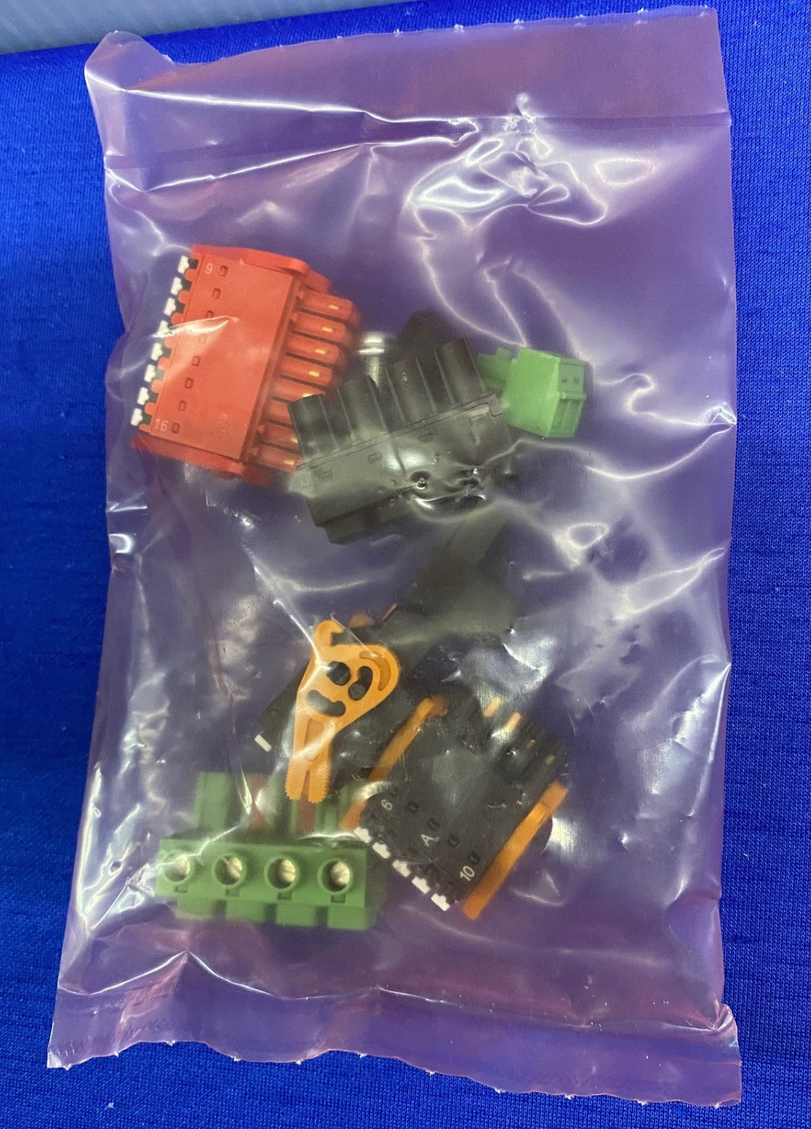 Allen Bradley AB 2198-KITCON-D032-L SER A CONNECTORS 1715,K5700 SSM,DAI 55MM