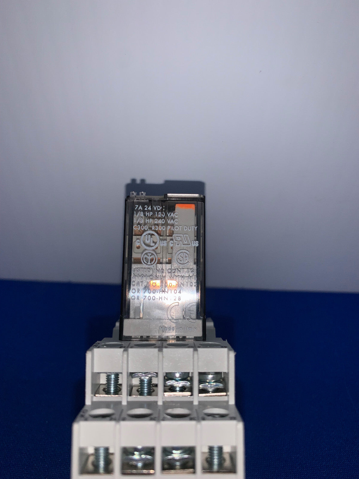 ALLEN-BRADLEY, 700-HC24Z24-4, RELAIS, VENDU EN LOT DE 2 POUR 30 $