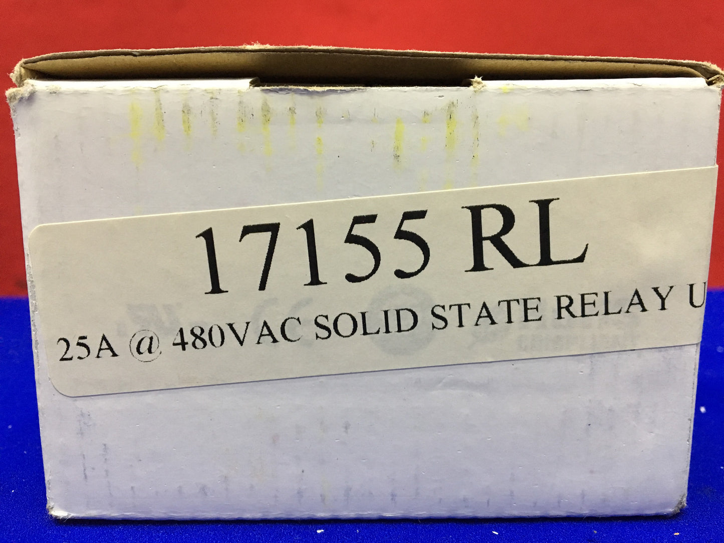 Goldenes Halbleiterrelais 40-530 VAC -25 A - SAP4825D. Verkauf als 1 Los mit 10 Relais