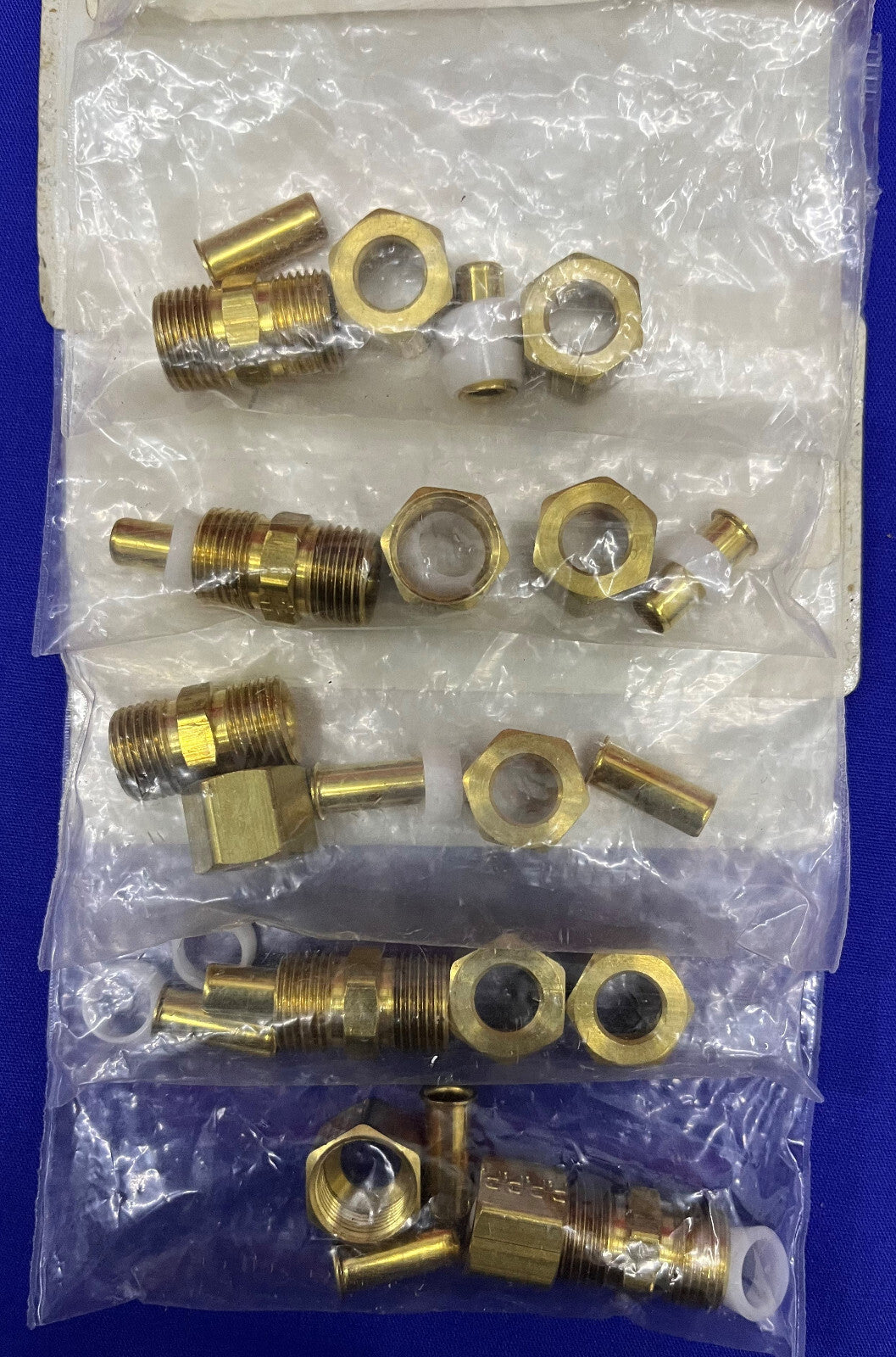 1 Lot of QTY 5 PKGS - Parker Parflex UC-04-4 FS Hose & Fittings Brass 1/4