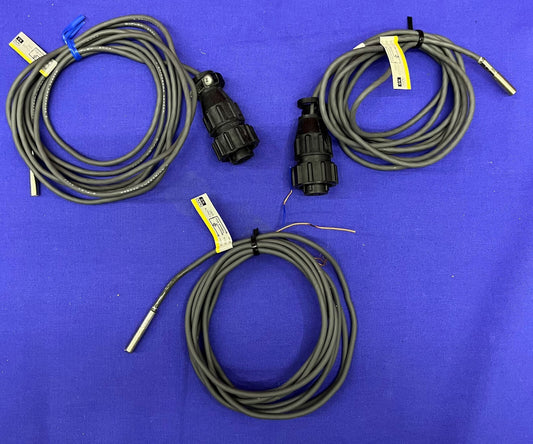 Lot van 3 Omron E2E-X1C1 naderingssensoren