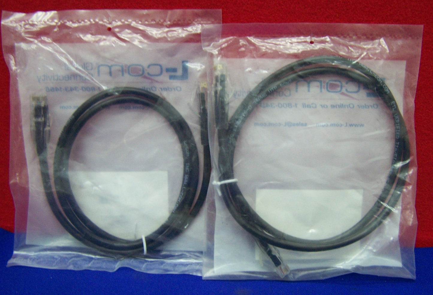 QTY 2 CAVI - L-COM GLOBAL CONNECTIVITY TRD815BLK-3 5E CAVO PATCH NERO 3 PIEDI