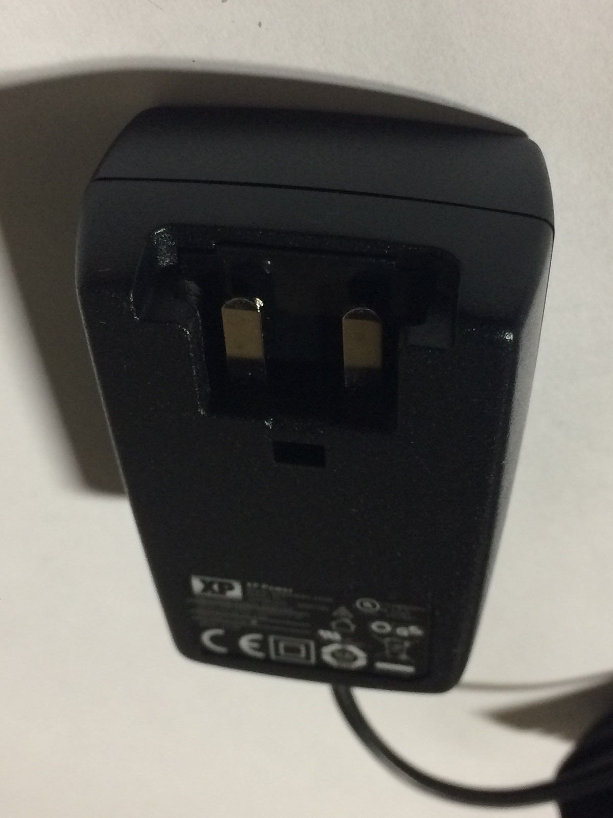Bloc d'alimentation XP Power 5 VCC 1,6 A USB MICRO B 100-240 VEP08US05-Micro B - Qté 2