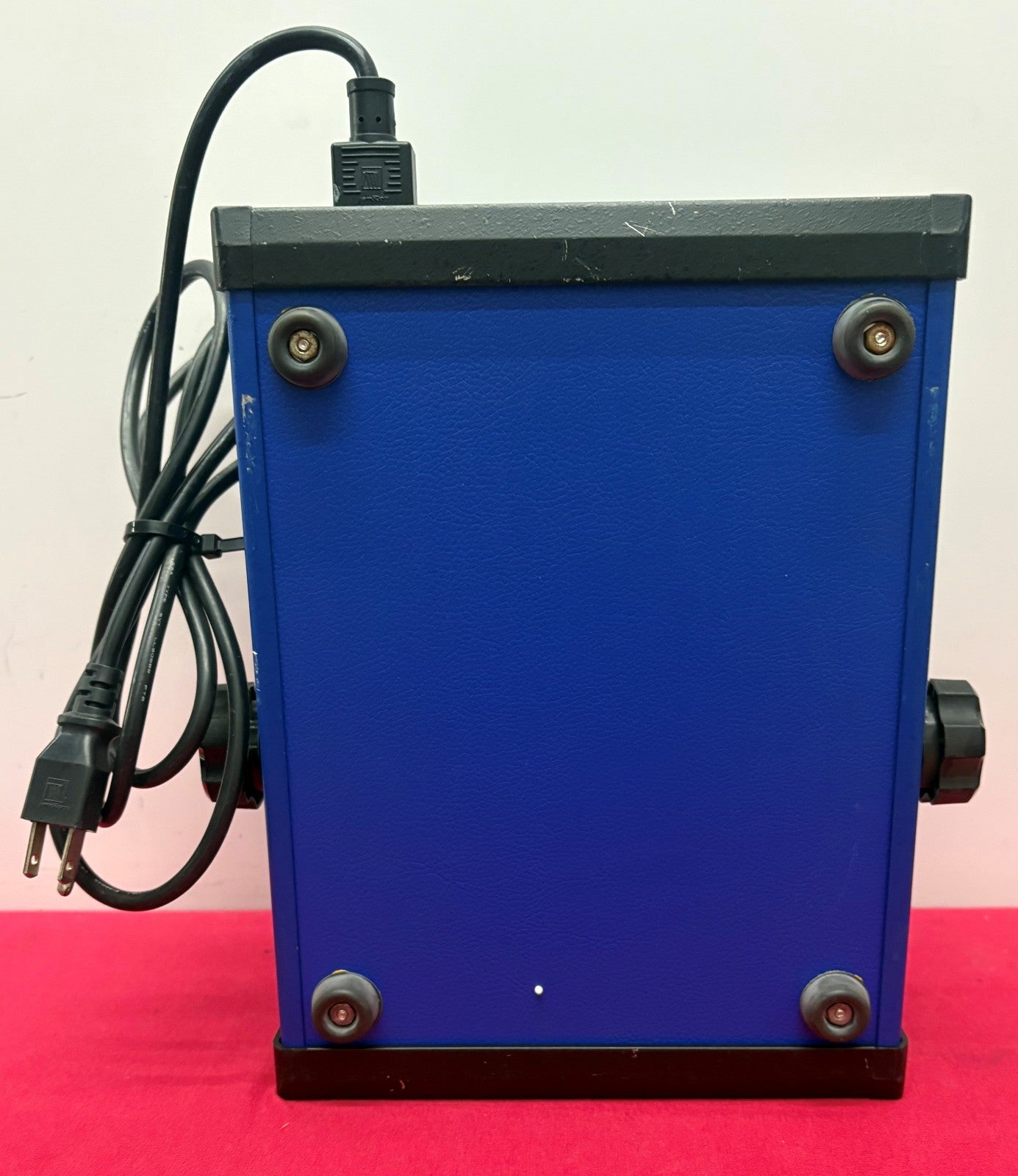 SIERRA 901M 10SCCM.N2 SINGLE CHANNEL READOUT & POWER SUPPLY SYSTEM -PARTS/REPAIR