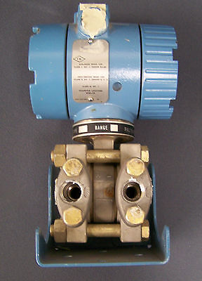 Rosemount Flüssigkeitsgefülltes Isolator-Druckmessgerät Klasse I, Div I, Gruppen B, C, D 4-20 mA