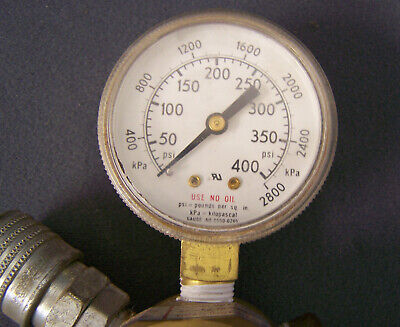 PRAXAIR, MODEL 4023301-000, SINGLE STAGE GAS REGULATOR