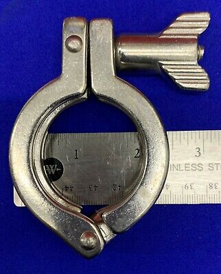 1 LOT QTY OF 8 - VNE VACUUM CLAMP HEAVY DUTY (Appears to be VNE 13MHHM1.5)