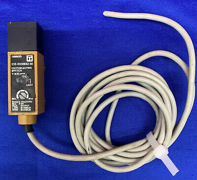 Omron Lichtschranke E3S-RS30E42-30 12/24 VDC