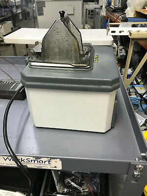 FISHER SCIENTIFIC ISOTEMP MODEL 202 TEMP Water BATH