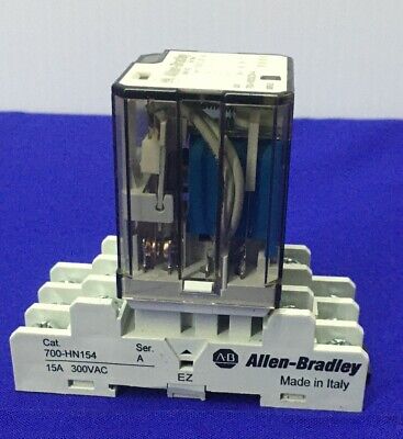 Allen-Bradley Allen Bradley AB 700-HB33Z24-4 SER E RELÉ DE USO GENERAL 