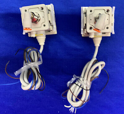 Lot of 2 SMC ZSE40-TI-22L Digital Display Pressure Switch OP.Press,10.0~101