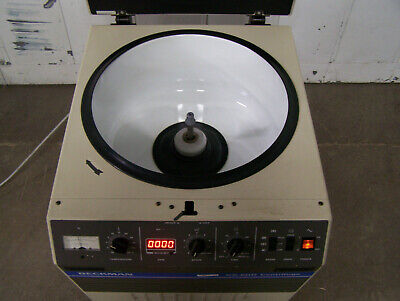 BECKMAN CS-6KR, SN NG095F1Z, CENTRIFUGE FOR PARTS OR REPAIR