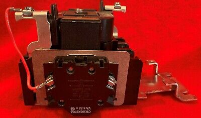 CONTACTOR GE CR305P002 Y CONTACTO AUXILIAR 15D226002 