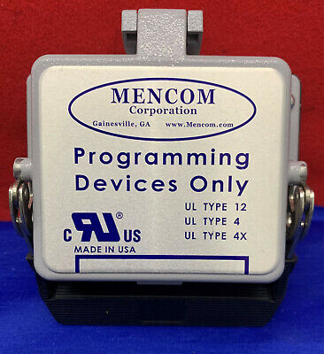 Conector de interfaz de panel GFCI de 20 A MENCOM GF20-NR-32 para dispositivos de programación