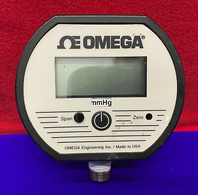 EL CALIBRE DIGITAL OMEGA DPG1000B - 760 MMHGG MUESTRA DESGASTE COSMÉTICO BOTÓN FALTANTE