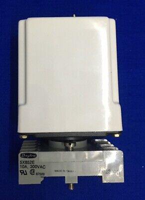 DAYTON 6A854 TIME DELAY RELAY & 5X852E RELAY SOCKET 8PIN