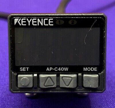 Keyence AP-C40W Amplifier Unit Pressure Sensor with mounting bracket 12-24V DC