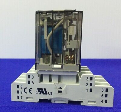 Allen-Bradley Allen Bradley AB 700-HB33Z24-4 SER E RELÉ DE USO GENERAL 