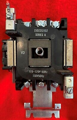 CONTACTOR GE CR305P002 Y CONTACTO AUXILIAR 15D226002 