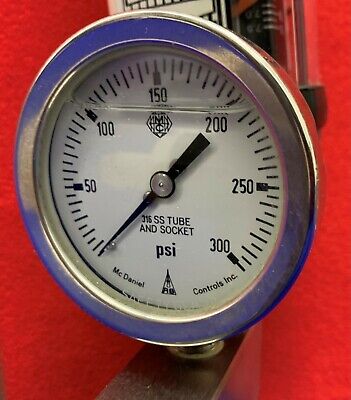 Hedland H605S-002 Water Flow Meter with McDaniel 300psi Gauge