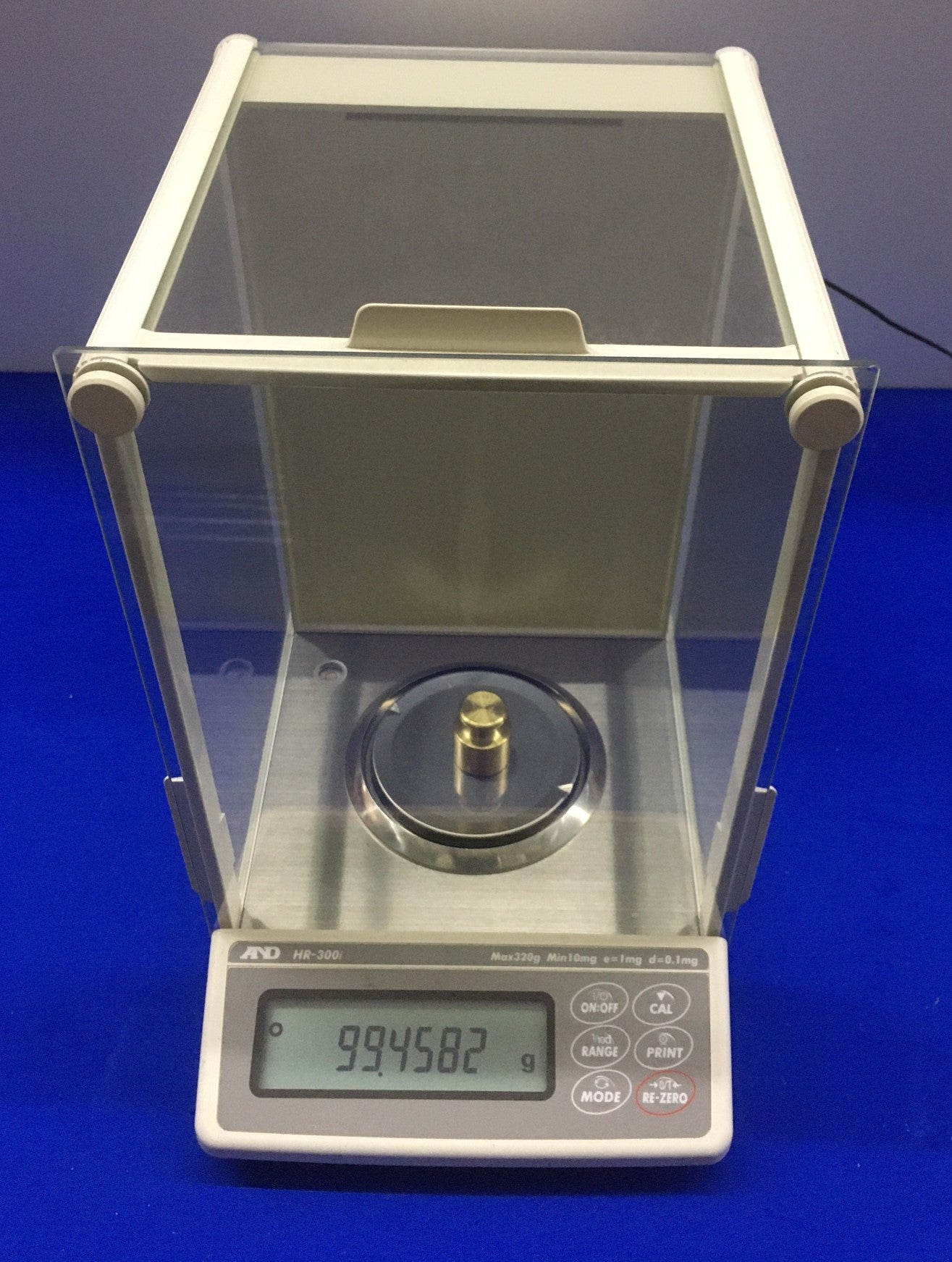 A&D COMPANY LIMITED HR-300i ANALYTICAL BALANCE SCALE