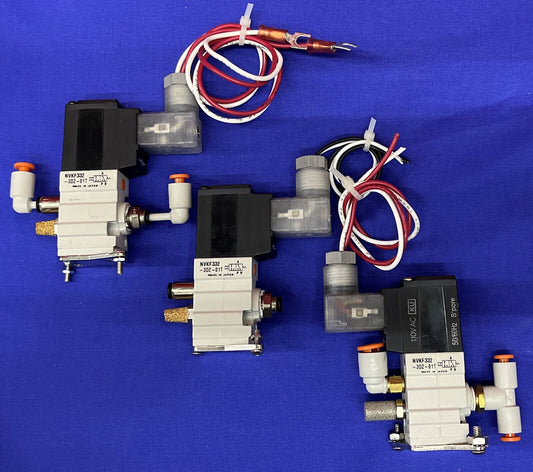 1 LOTE DE 3 VÁLVULAS SOLENOIDES SMC NVKF332-3DZ-01T