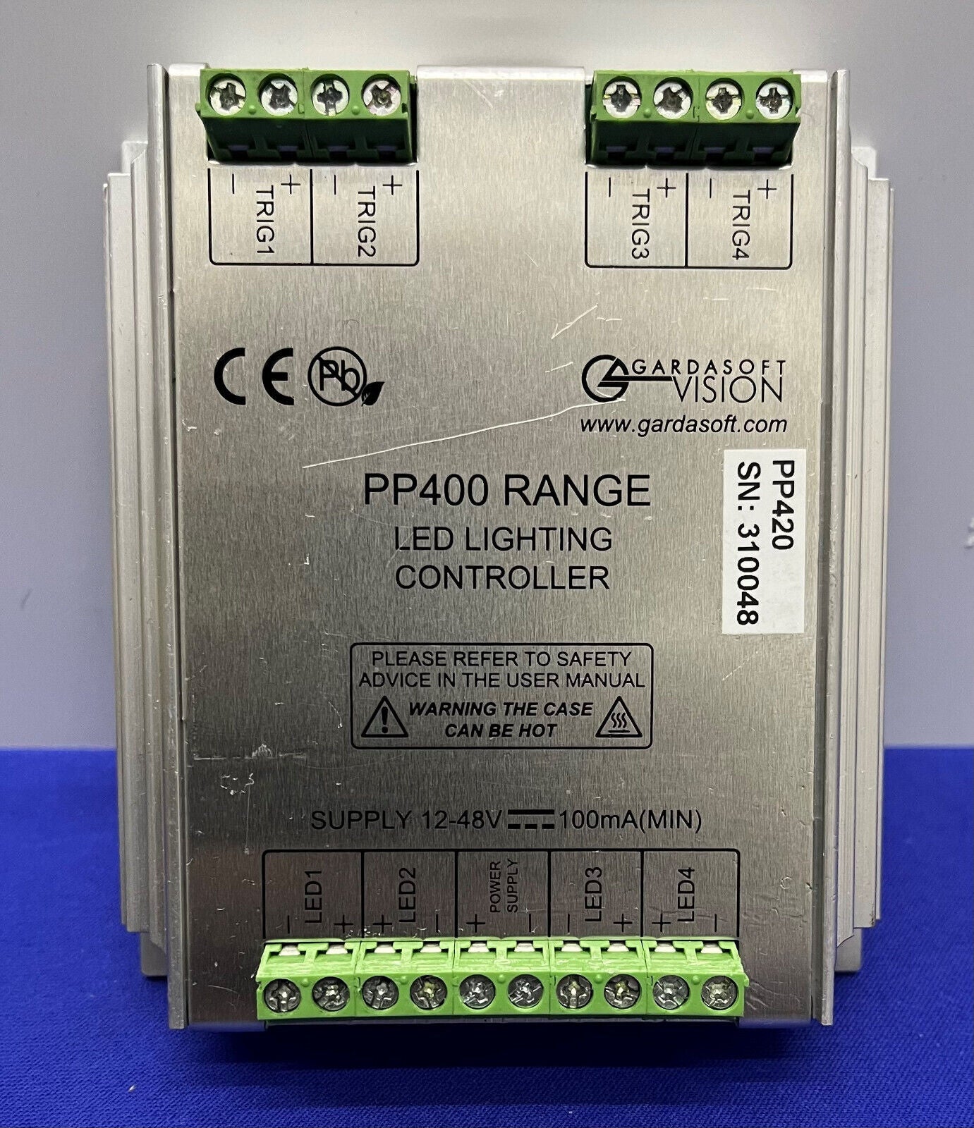 CONTROLADOR DE ILUMINACIÓN LED PP420 GAMA PP400 DE GARDASOFT SN 310048