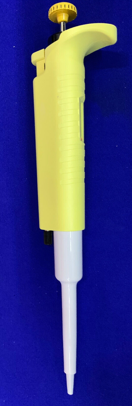 COLE PARMER 07911-17 ADJUSTABLE VOLUME PIPETTE 10 - 100UL