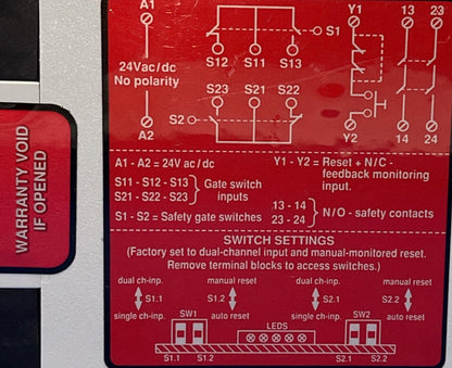 BANNER MACHINE SAFETY GM-FA-10J MODULE 24V AC/DC 250 VAC-6A