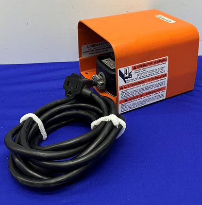 CLIPPER 632-SC3 BETRIEBSSCHALTER MIT LINEMASTER 522-B14 ORANGE METALLFUßABDECKUNG 