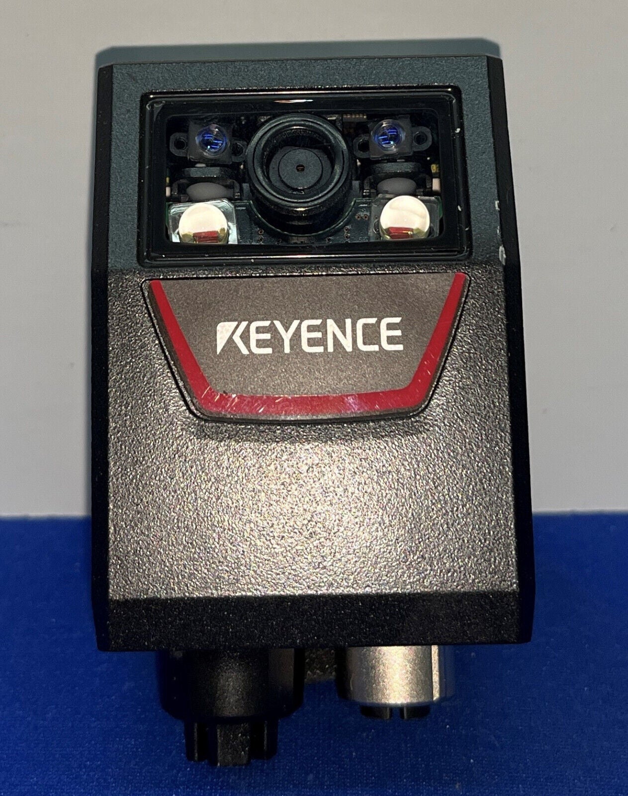 LECTOR DE CÓDIGO DE BARRAS KEYENCE SR-750HA COMPATIBLE CON ETHERNET 2D 24VDC