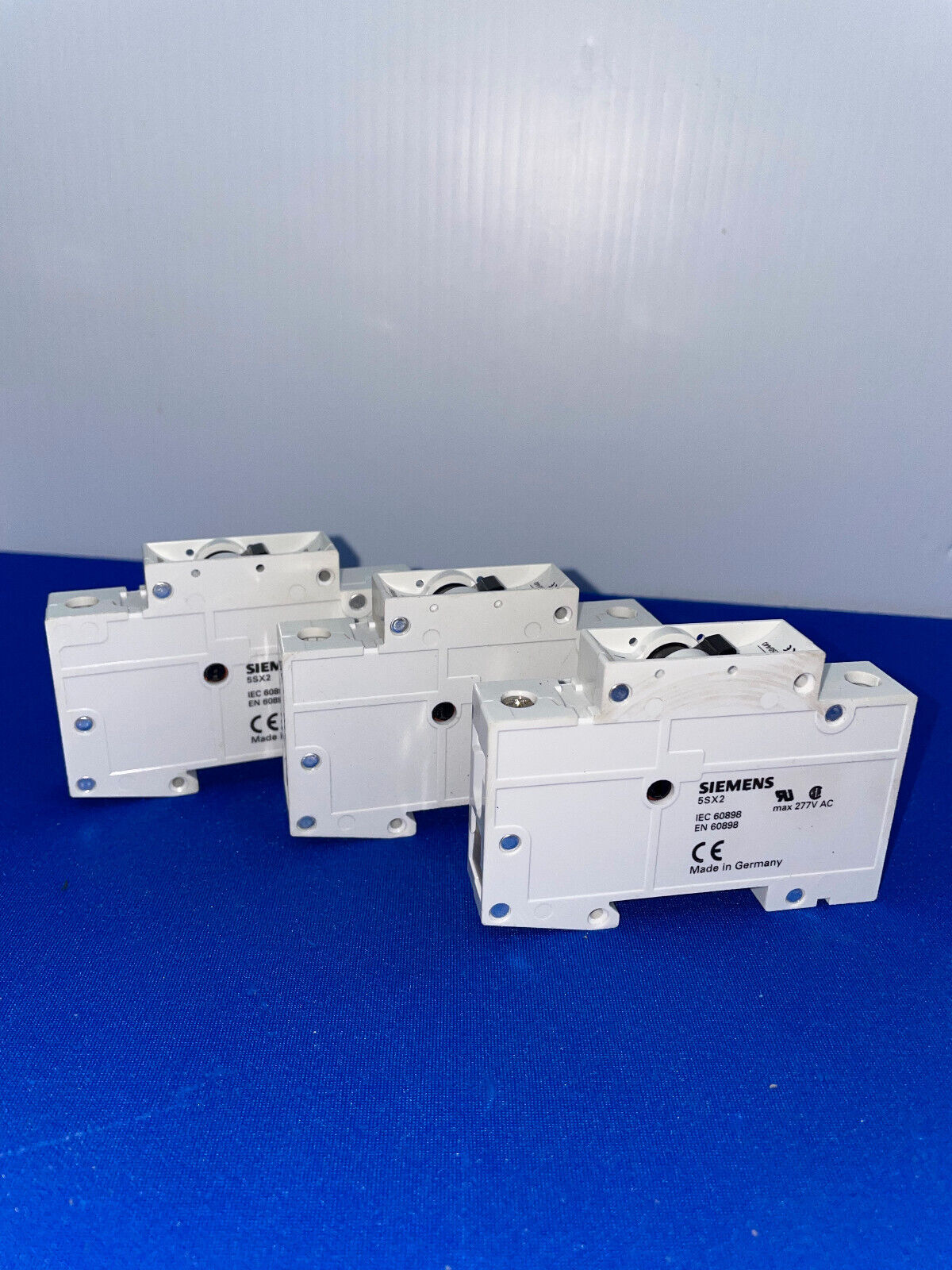 SIEMENS, 5SX21, MINI CIRCUIT BREAKER, SELLING AS 1 LOT QTY 3