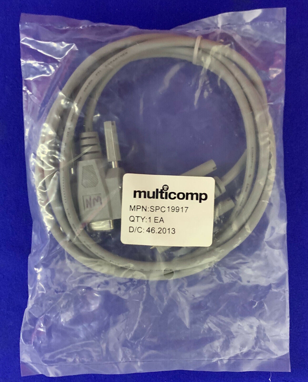 CABLE DE AUDIO/VÍDEO MULTICOMP SPC19917 DE 6 PIES