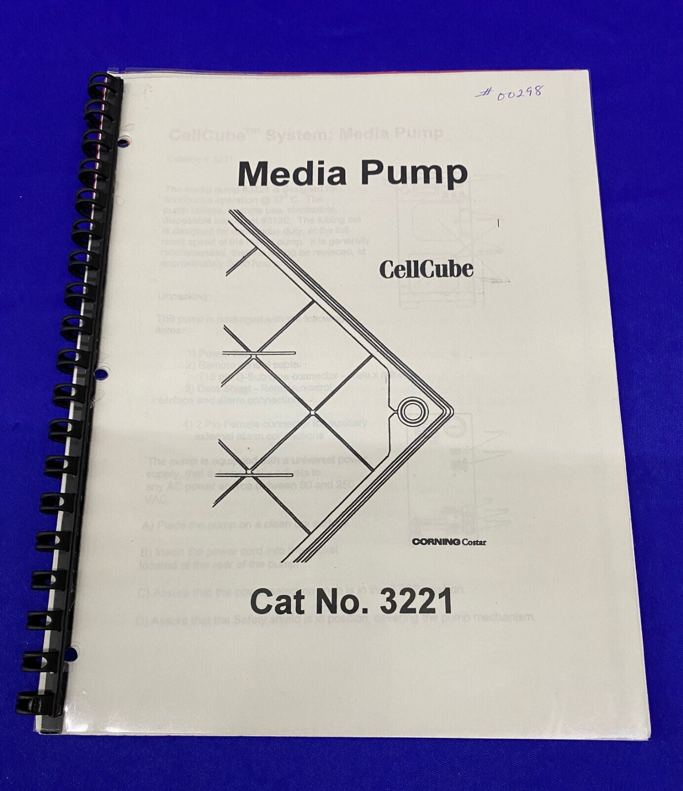 CORNING COSTAR CELLCUBE™ KAT. NR. 3221 MEDIENPUMPENHANDBUCH 