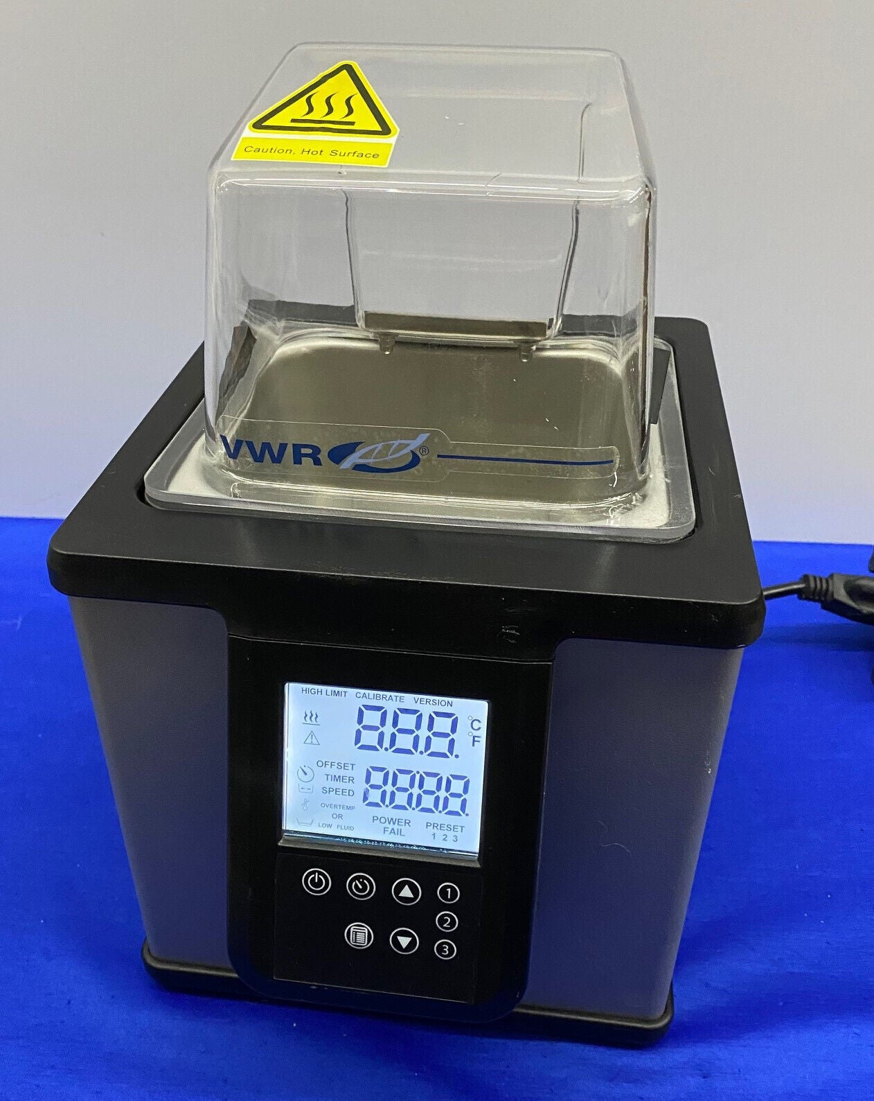 VWR WB02 2L DIGITAL WATER BATH 120VAC 60HZ 1.1A