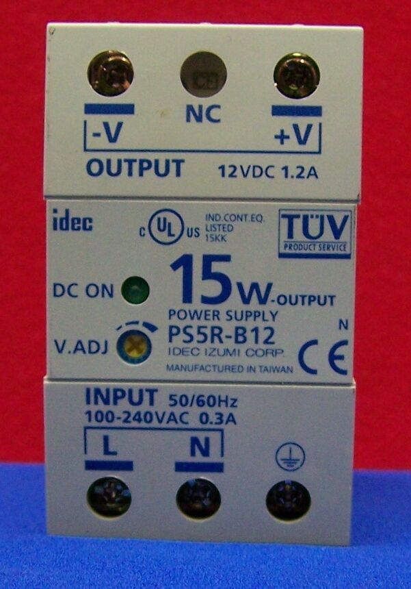 IDEC IZUMI PS5R-B12 POWER SUPPLY 15W-OUTPUT INPUT-50/60HZ 100-240VAC 0.3A