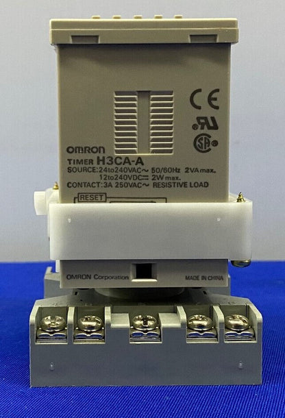 OMRON H3CA-A TIMER WITH IDEC SR3P-06 RELAY SOCKET