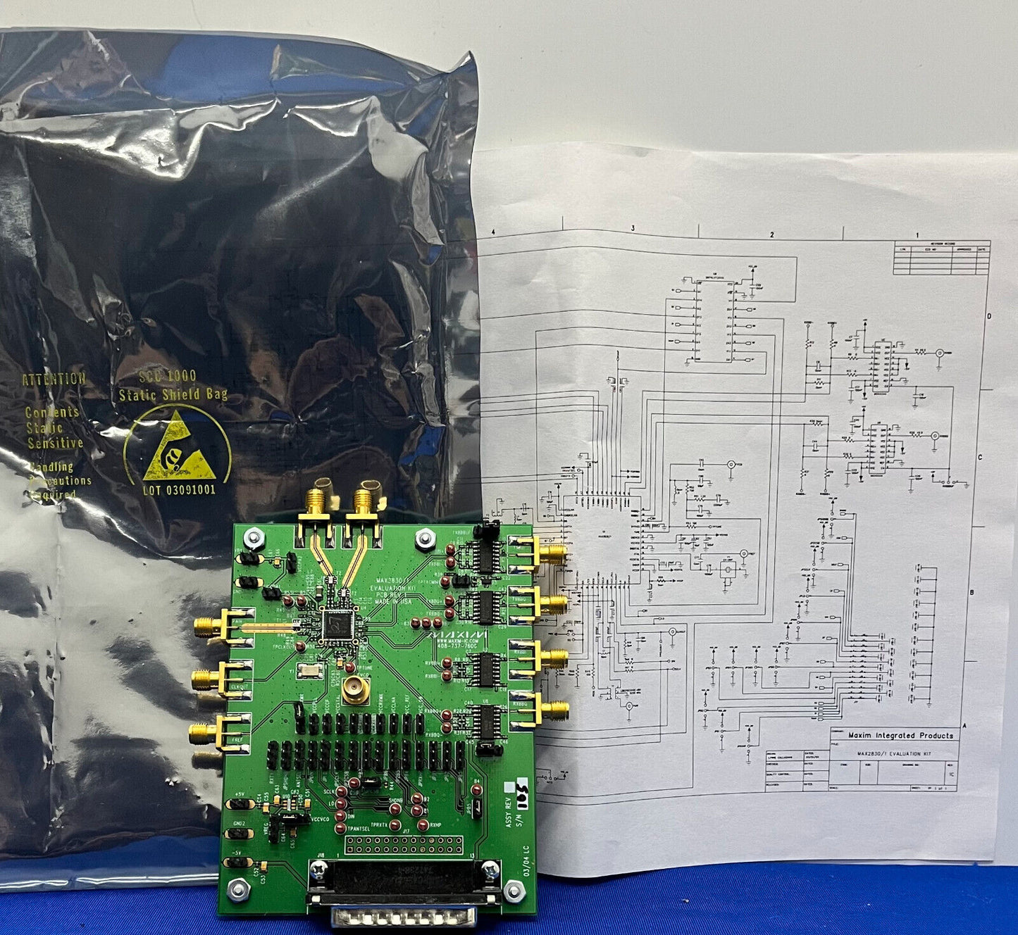 MAXIM EVALUATIONSKIT MAX2830/1 PCB REV 1