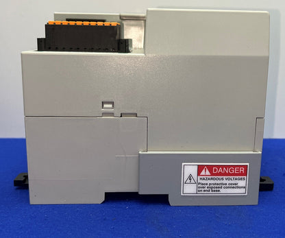 CONTROLADOR COMPACTLOGIC DE 0,5 MB DE AB ALLEN BRADLEY - MOVIMIENTO 1769-L18ERM-BB1B SERIE B