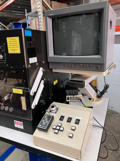 N00377 KUNDENSPEZIFISCHES LASER-BONDER-REFLOW-SYSTEM KLASSE 1, BRENNPUNKT .600 OHNE MONITOR